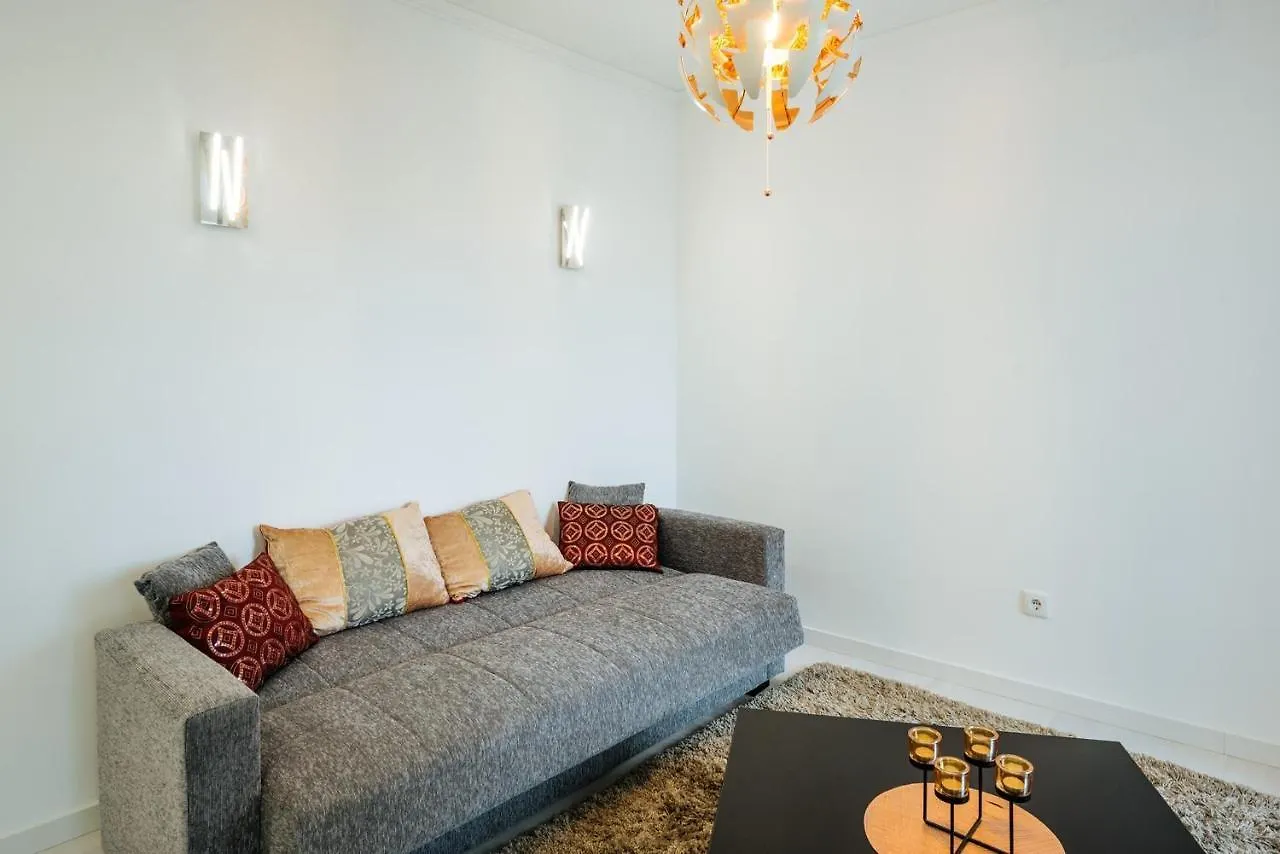 Great New Flat Close To Alameda البرتغال